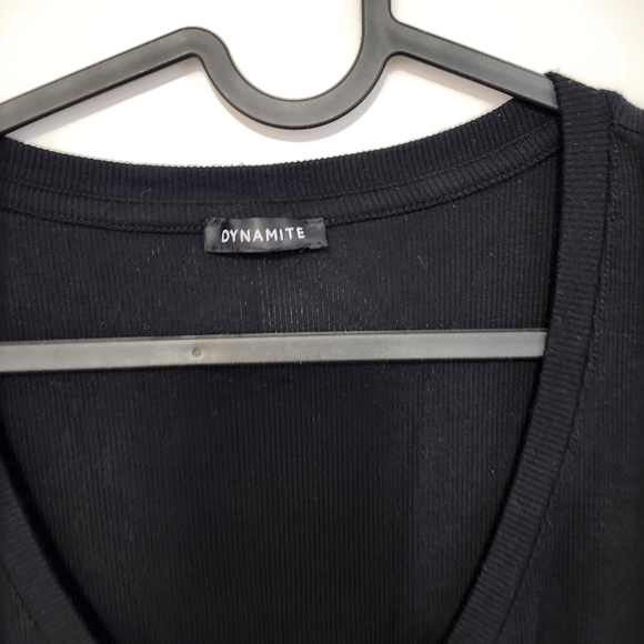DYNAMITE | Black Ribbed Cropped Short Sleeve Top Medium - Picture 5 of 7